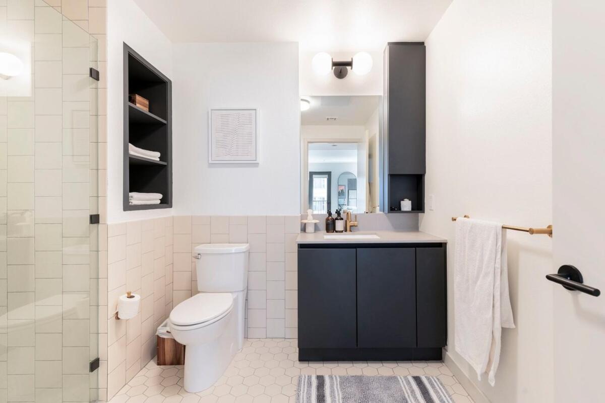 2Br Hollywood Luxurious Condo Лос-Анджелес Экстерьер фото