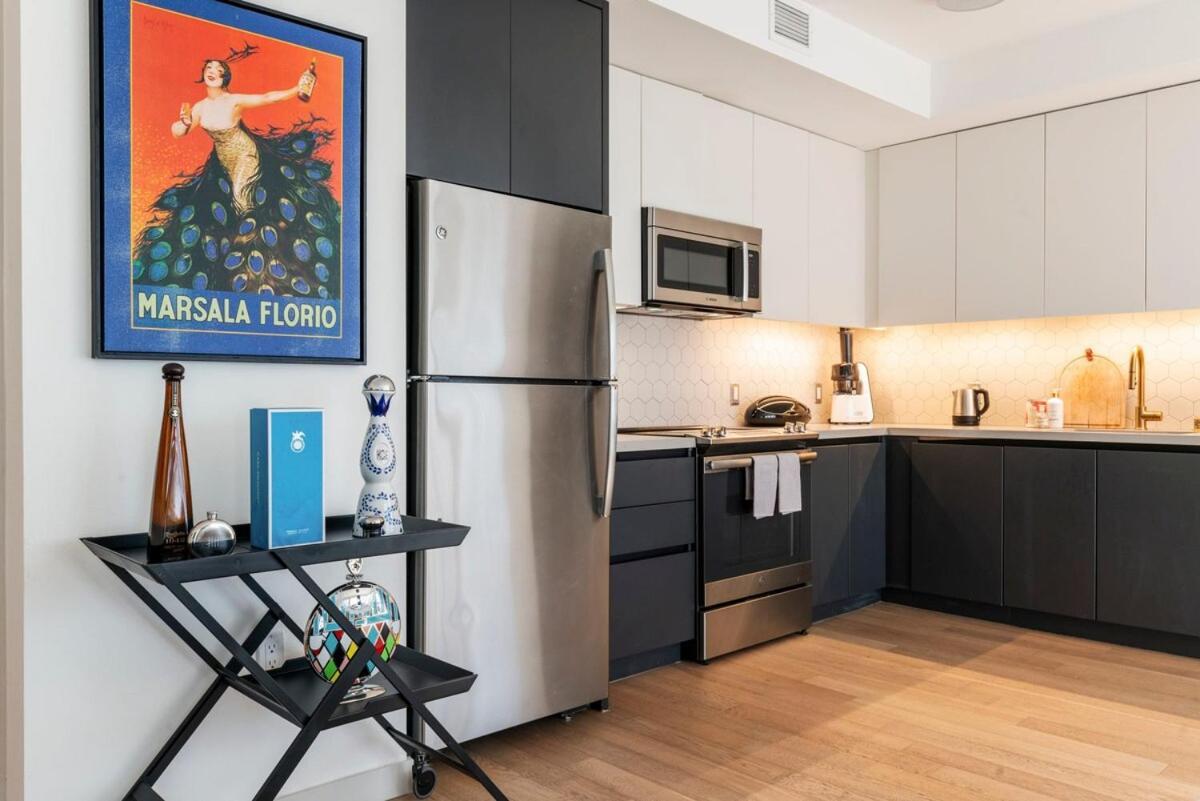 2Br Hollywood Luxurious Condo Лос-Анджелес Экстерьер фото
